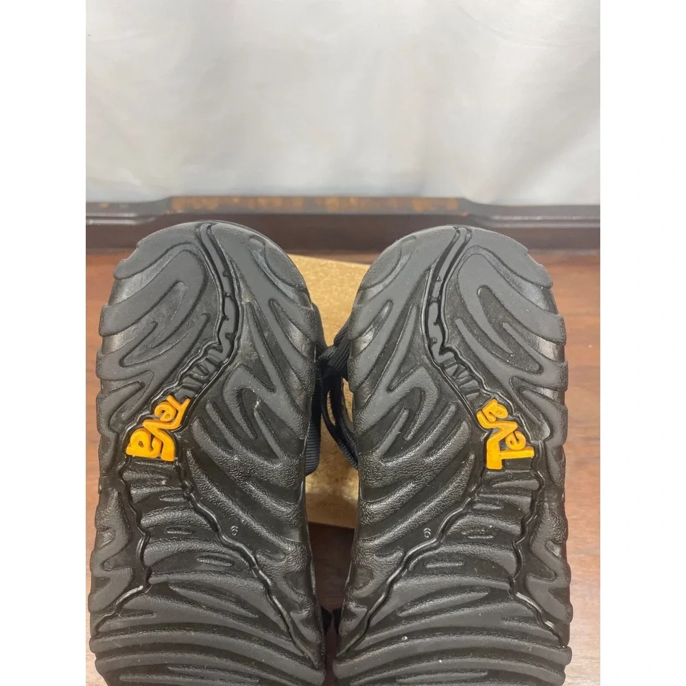Teva Men's Size 9 1535 Black Storm Hiking Trail Sandals Black Straps